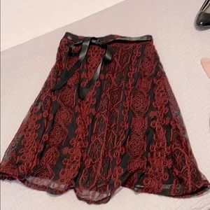 Lace skirt